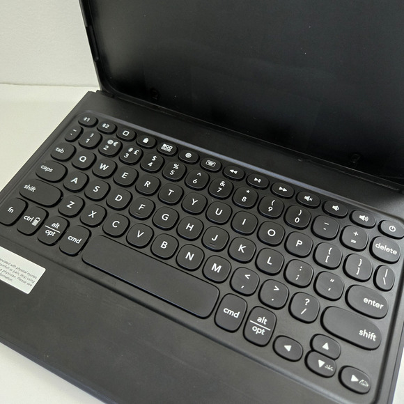 ZAGG Pro Keys Detacheable Case With Wireless Keyboard and Stand For iPad 10.2" - Picture 11 of 12